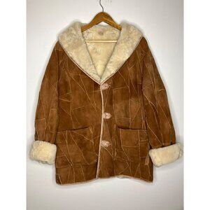 Vintage Brown Suede Shearling Coat With Faux Fur Lining & Button Closures Mens L